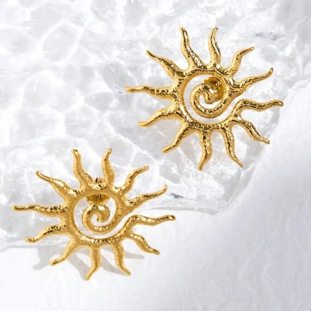 Anthropologie Gold Sunburst Earrings